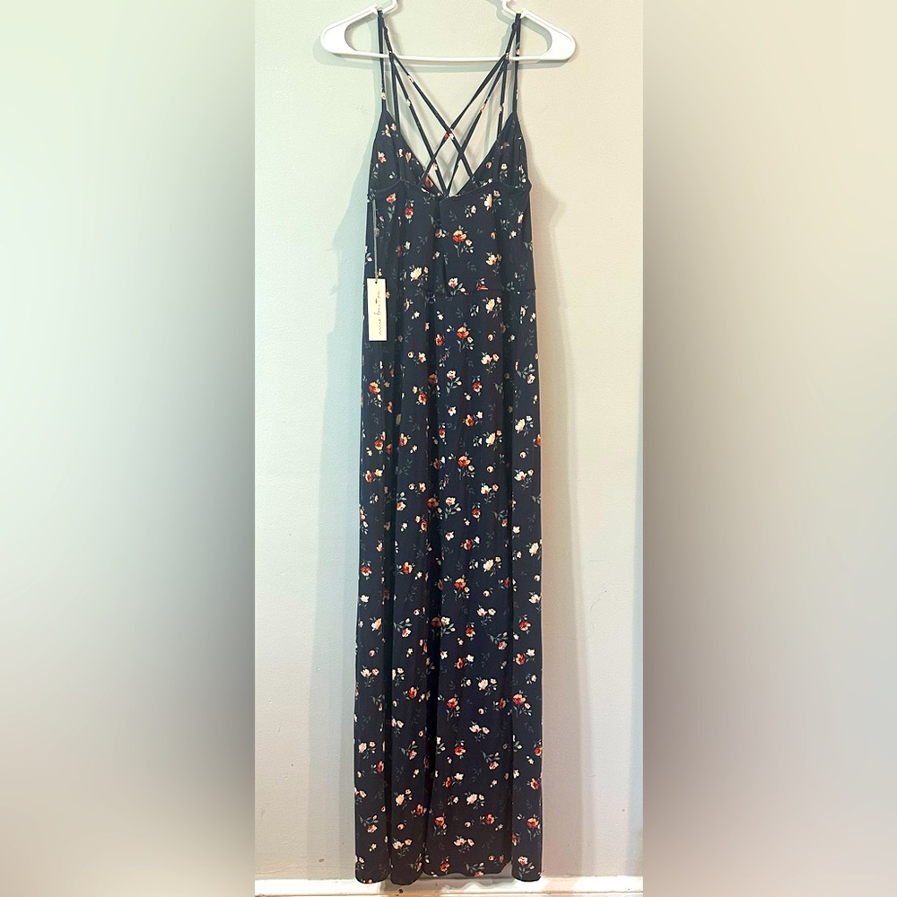 Nine Britton Floral Maxi Knit Dress with Strappy Back NAVY - Size M